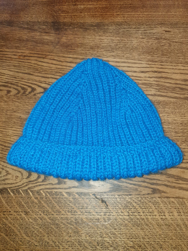 bonnet alpaga bleu